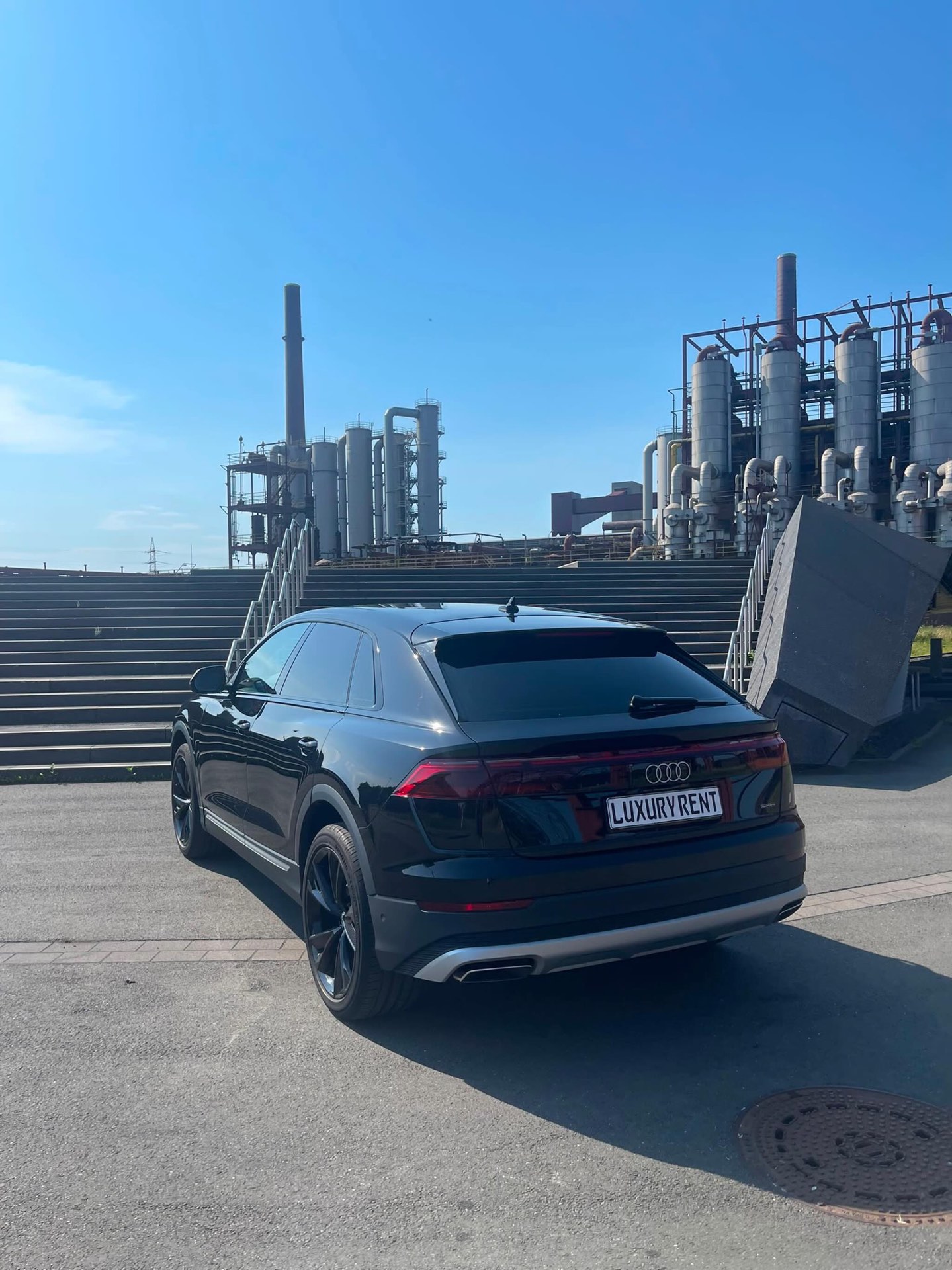 Audi Q8 50 TDI Sternenhimmel — Vollausstattung — Heckansicht
