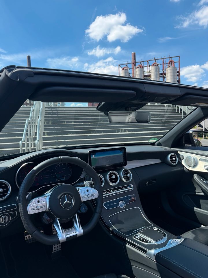 Mercedes-AMG C43 Final Black Edition — Cabrio — Innenraum 1