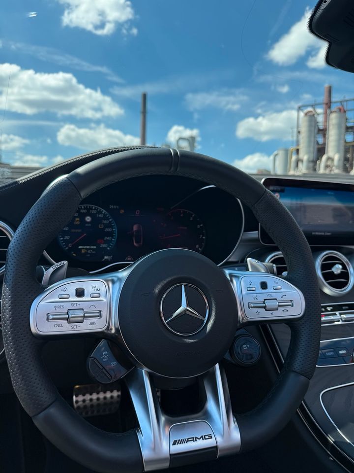 Mercedes-AMG C43 Final Black Edition — Cabrio — Innenraum 4