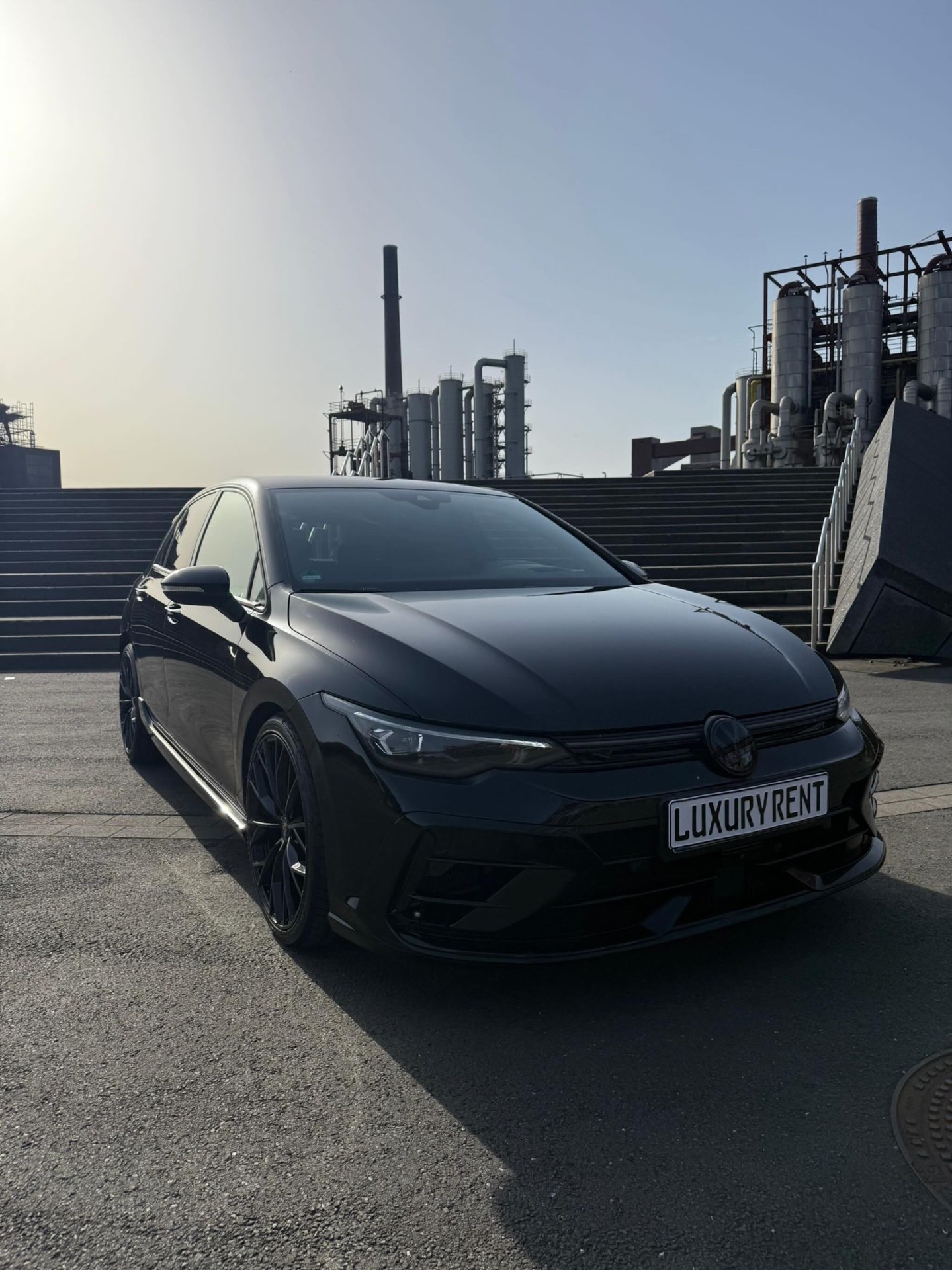 VW Golf 8.5 R Black Edition — Akrapovič — Vorderansicht